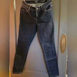 Crown and Ivy Stretch Dark Denim Ankle Jeans size 6R